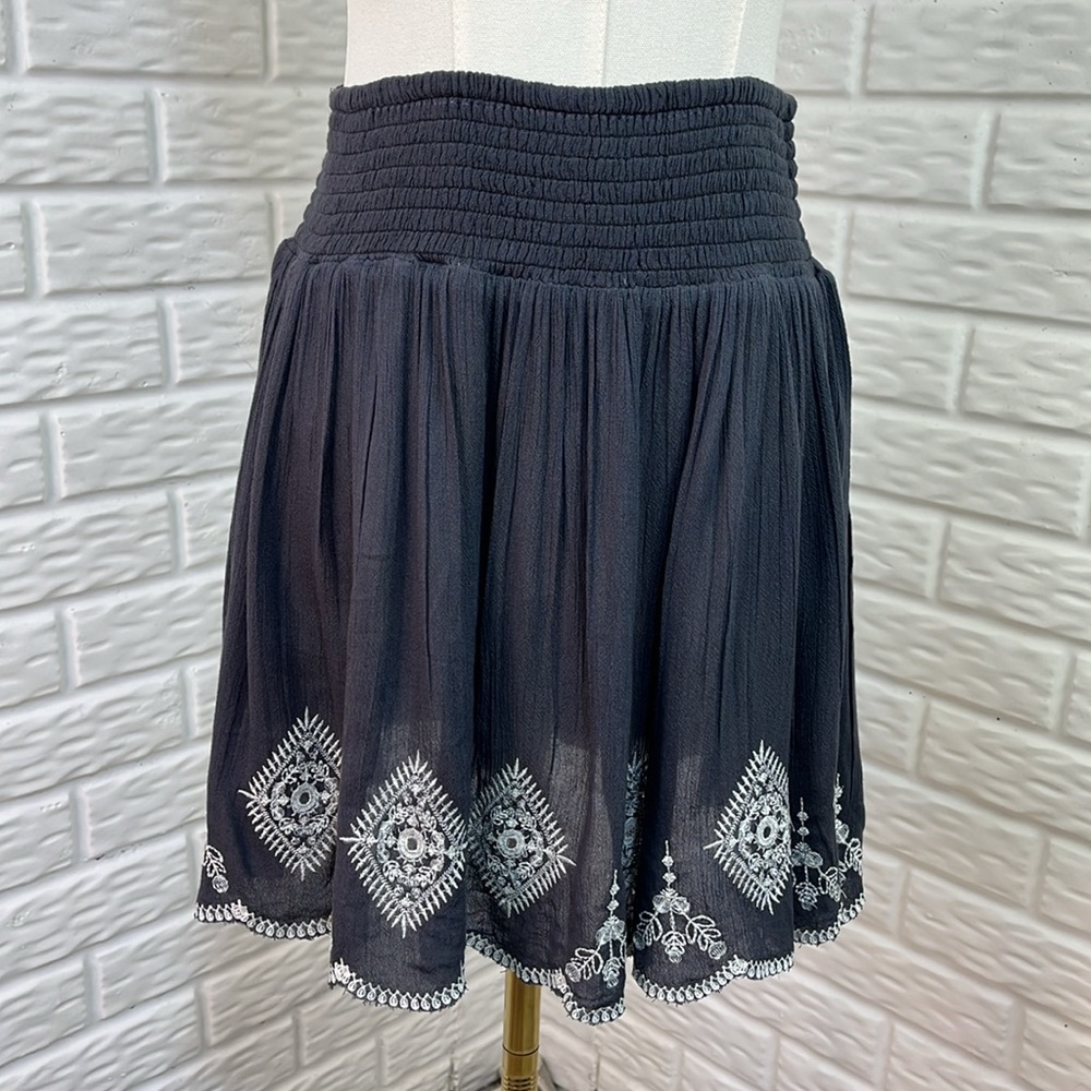 RAGA ANTHROPOLOGIE 100% VISCOSE A LINE EMBROIDERED MINI SKIRT DK GRAY NWT SZ MD